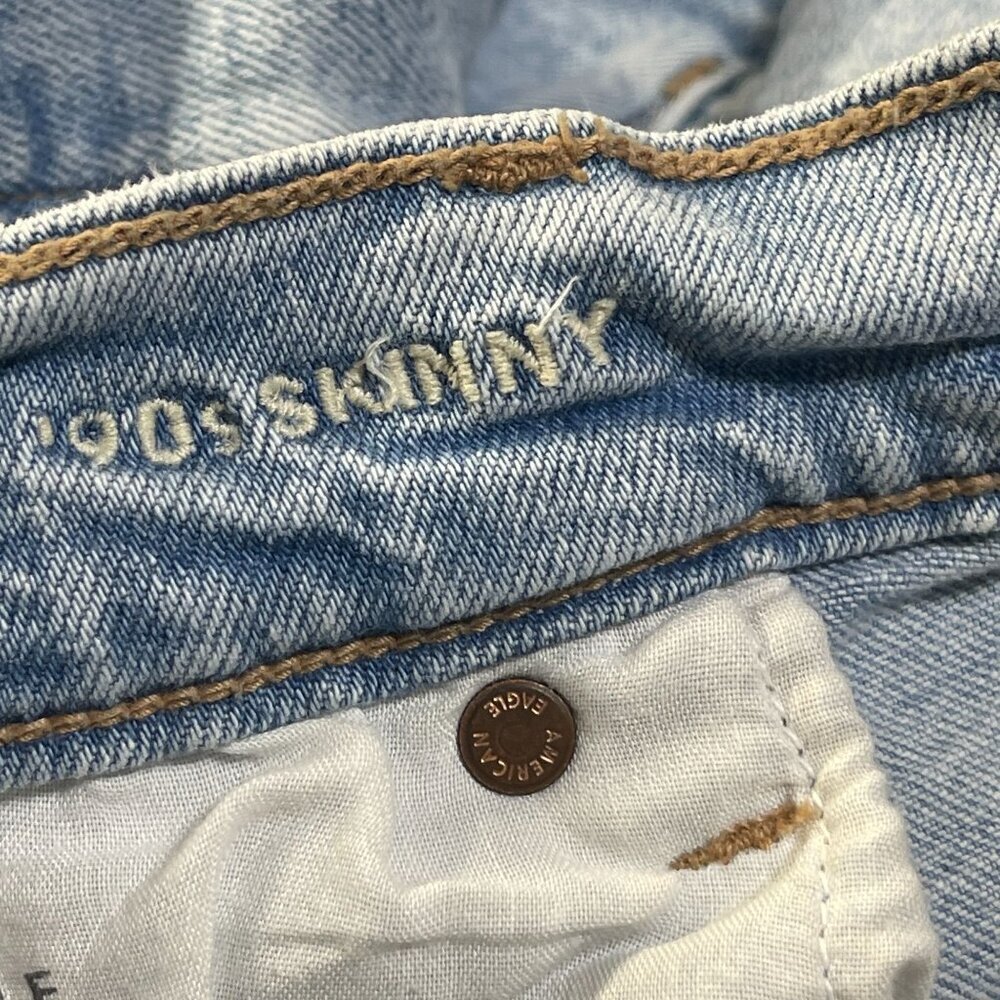 American Eagle Women's Jeans 90's Skinny Open Knee Light Wash Size 14 - Picture 4 of 6